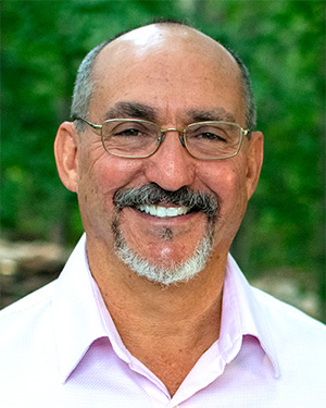 About Jeff Savlov